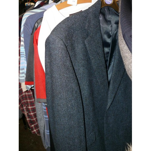 435 - GOOD QUALITY MENS SUIT AND 2 JACKETS SIZE 40