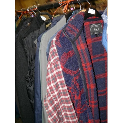 437 - MENS GOOD QUALITY COATS AND JACKETS SIZE M AND L