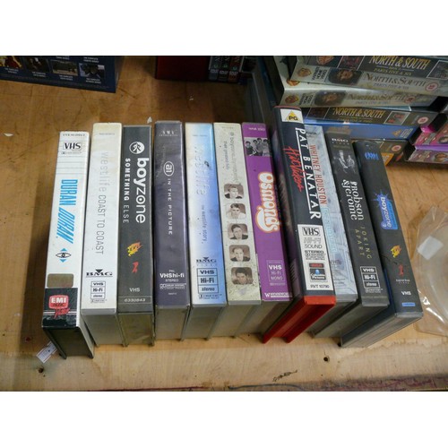 520 - COLLECTION OF MUSIC VIDEO VHS TO INCLUDE DURAN DURAN, WHITNEY HOUSTON, WESTLIFE, BOYZONE ETC