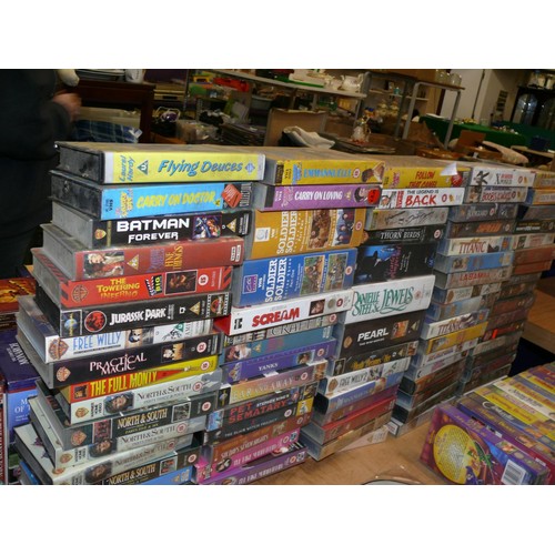 523 - LARGE COLLECTION OF VHS VIDEOS