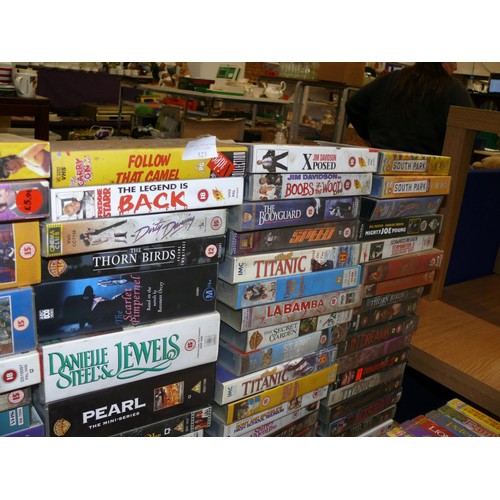 523 - LARGE COLLECTION OF VHS VIDEOS