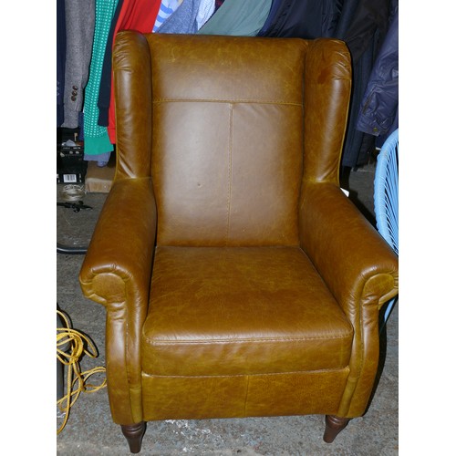 533 - LOVELY CIGAR BROWN LEATHER ARMCHAIR