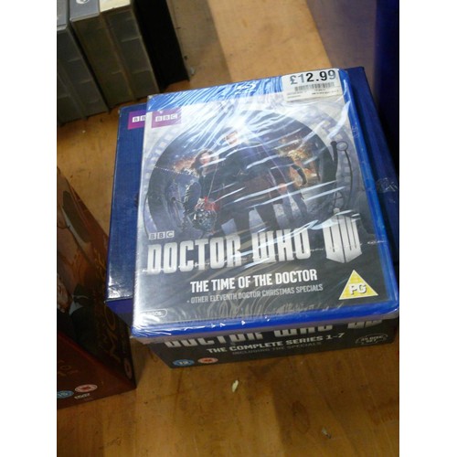 465 - DOCTOR WHO THE COMPLETE SERIES 1-7 ON BLU-RAY PLUS DOCTOR WHO MATT SMITH CHRISTMAS SPECIALS, THE DAY... 