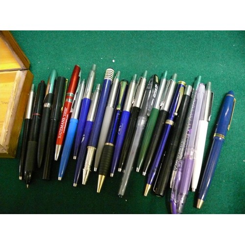 37 - A BOX OF MIXED PENS, REFER TO PHOTOS