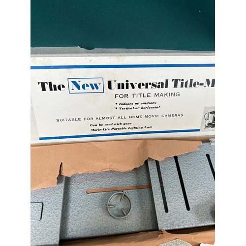 179 - A Vintage Universal Title-Master for Home Movie Cameras with several title cards 