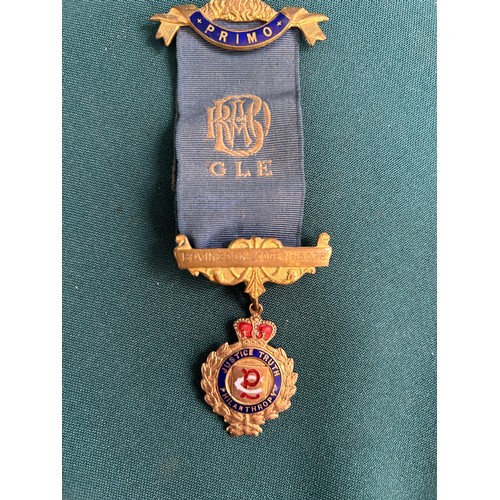 47 - A 9ct Gold & enamel Fattorini & Sons Order of Buffaloes Primo medal, Birmingham 1924. Medal only 4.7... 