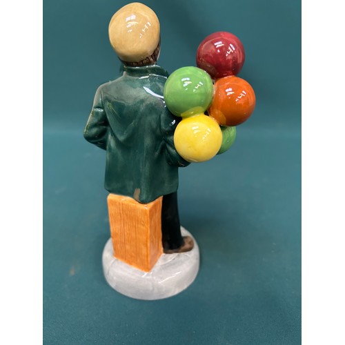 16 - A Royal Doulton Balloon Boy figure HN 2934 modelled by Peter A Gee 1983 - 21cm h