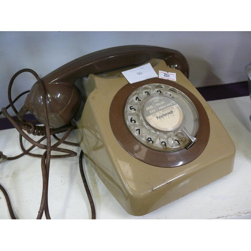 90 - RETRO BT TELEPHONE