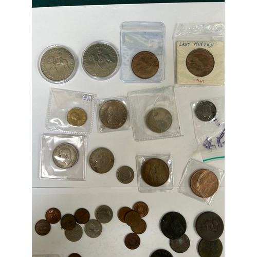 94 - Bag of mostly pre decimal British coins to include 1933 Shilling fine, 1936 Florin fine, 1937 Florin... 