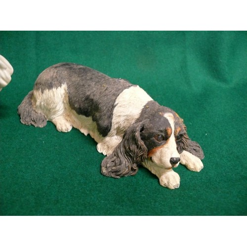 107 - A DANBURY MINT TRI-COLOUR CAVALIER KING CHARLES SPANIEL PLUS A CERAMIC SCOTTISH TERRIER