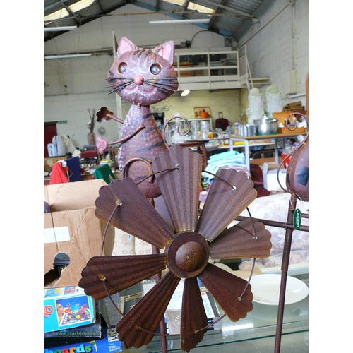 464 - LARGE CAT WINDMILL GARDEN SCULPTURE