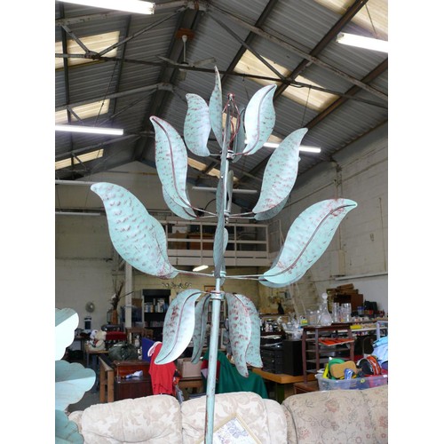 458 - WIND OPERATED METAL  GARDEN ART STATUE WITH CONTRA ROTATING VANES, APPROX 6FT