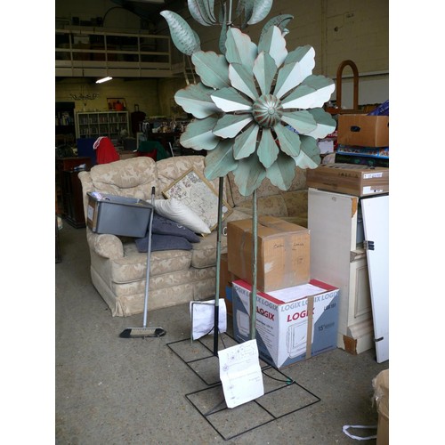 459 - LARGE GARDEN VERSAILLES SP470 JONART DESIGN WIND SCULPTURE 210CM HIGH DIAMETER 70CM