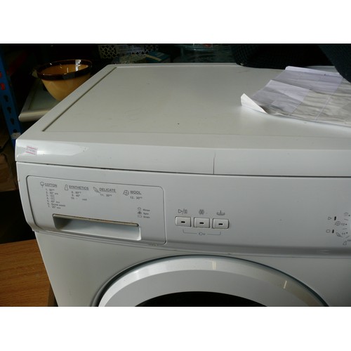 527 - CURRYS ESSENTIALS C510WM14 WASHING MACHINE