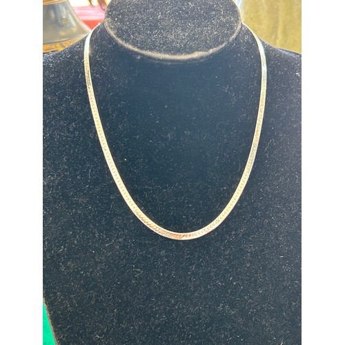 24 - A GOOD QUALITY STERLING SILVER FLAT LINK NECKLACE  - 16 INCH