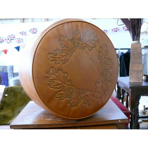 63 - VERY NICE RETRO TAN POUFFE WITH LEAF IMPRINT