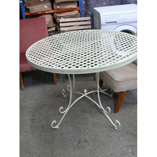 48 - LARGE HEAVY CREAM ORNATE GARDEN TABLE