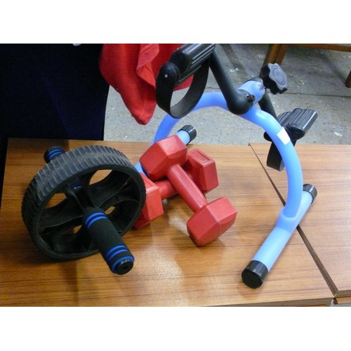 506 - KEEP FIT PEDDELER 2 HANDWEIGHTS 1KG AND ROLLER