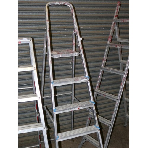 534 - LARGE ALUMINIUM LADDER