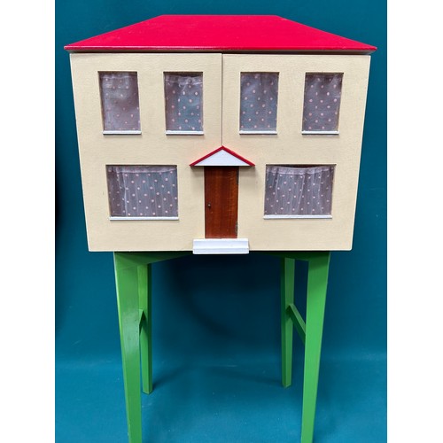 350 - A lovely vintage wooden doll's house on it's own wooden painted stand - 95cm H