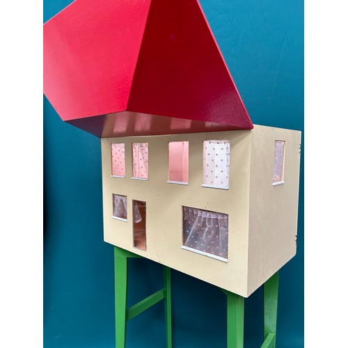 350 - A lovely vintage wooden doll's house on it's own wooden painted stand - 95cm H