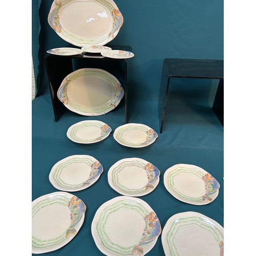 191A - 1930's Clarice Cliff Newport Pottery Fish dishes including a pair of serving platters, 8 plates and ... 