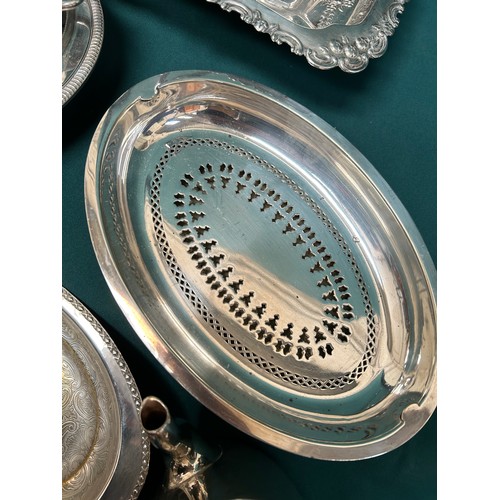 297 - Selection of vintage silver plated tableware including  tureen, serving dish with pierced liner, an ... 