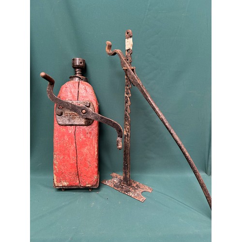 389 - Two interesting 19th Century jacks including a Haley's Patent 2 ton cart jack in wood and iron with ... 