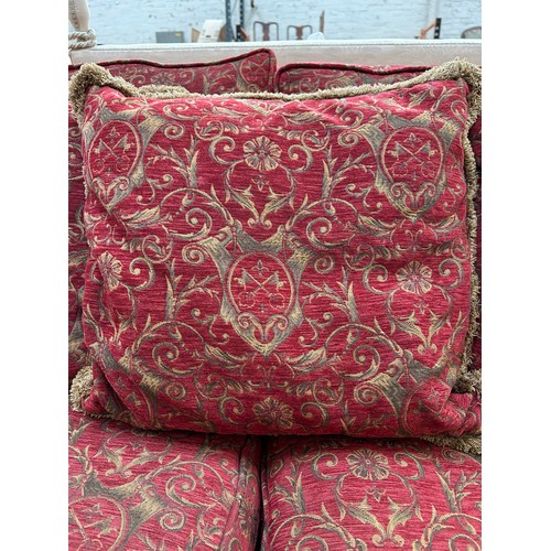 520 - A very good quality Knole style large two seater sofa by Corinth designs, traditionally upholstered ... 