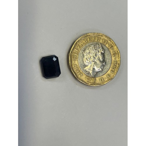 45D - Square cut sapphire gemstone 9mm x 7mm