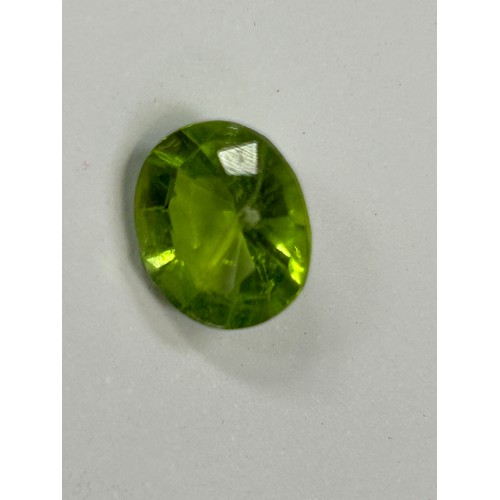 45C - Oval cut peridot semi-precious gemstone 12mm x 10mm