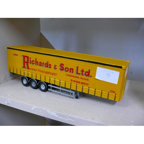 82 - JACK RICHARDS CURTAINSIDE TRAILER UNIT