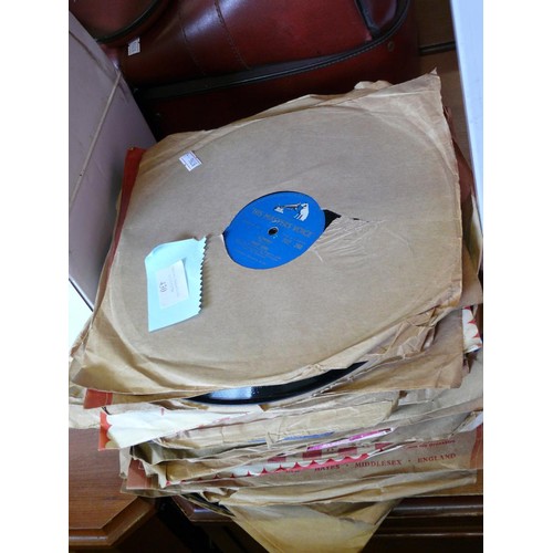 115 - COLLECTION OF 78RPM RECORDS PERRY COMO, DORIS DAY ETC