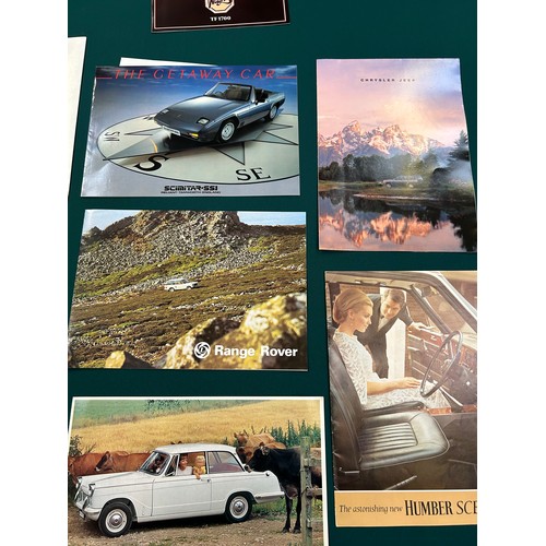 157 - AUTOMOBILE EPHEMERA / CAR BROCHURES - ALL IN VERY GOOD CONDITION. MIXED LOT TO INCLUDE HUMBER SCEPTR... 