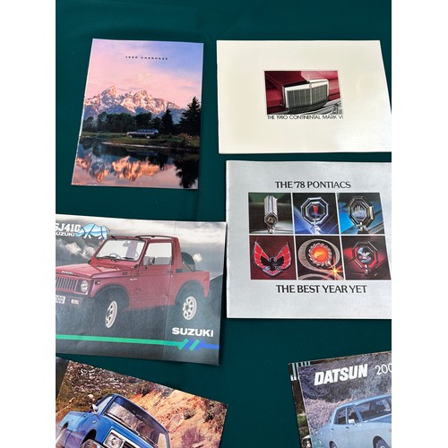 158 - AUTOMOBILE EPHEMERA / CAR BROCHURES - ALL IN VERY GOOD CONDITION. LARGE MIXED LOT TO INCLUDE DATSUN ... 