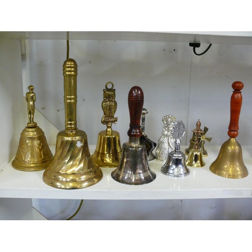 90 - BEAUTIFUL SELECTION OF BRASS AND METAL BELLS