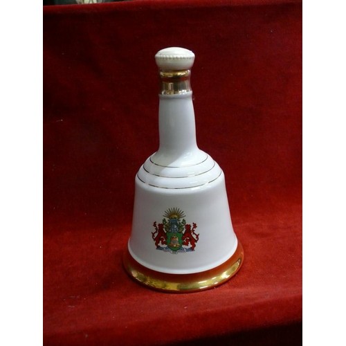 92 - WADE COMMEMORATIVE BELL'S, 60TH BIRTHDAY OF HER MAJESTY QUEEN ELIZABETH II, SEALED