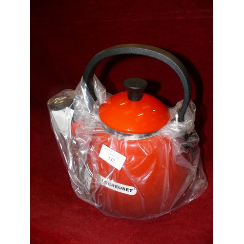 132 - LE CRUESET KETTLE IN VOLCANIC ORANGE, NEW