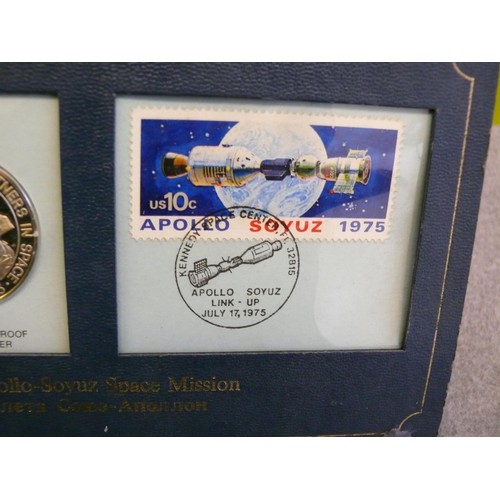 52 - COIN AND STAMP COLLECTION COMMEMORATING APOLLO-SOYUZ SPACE MISSION 1975 INCLUDES A LIMITED EDITION P... 