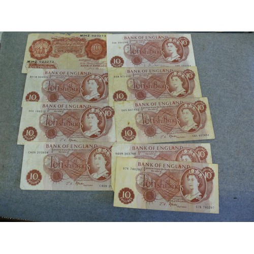 49 - COLLECTION OF VINTAGE BANK NOTES 11 X £1 AND 9 X 10 SHILLINGS