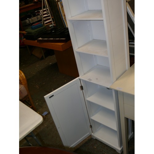 465 - WHITE TALL SLIM CABINET WITH SHELVES AND UNDERCUPBOARD