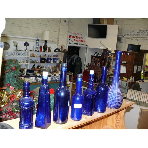 456 - 7 X COBOLT BLUE DECORATIVE GLASS BOTTLES