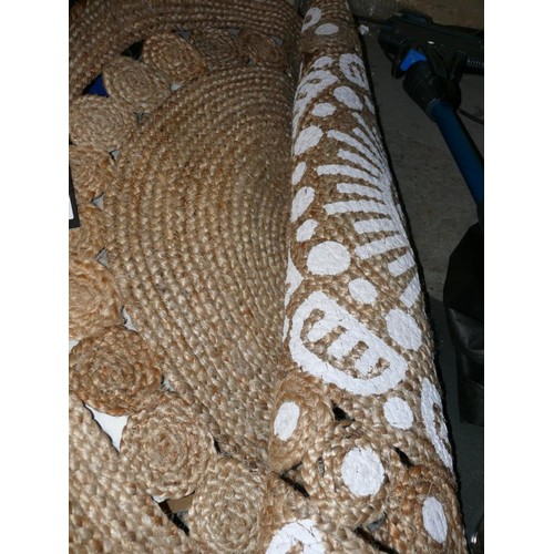 498 - ROUND  HEMP MAT BY HOUSE DOCTOR 124CM DIAMETER