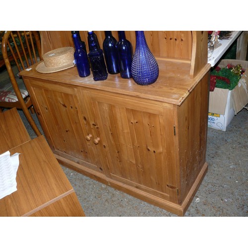 469 - PETITE  PINE KITCHEN  DRESSER