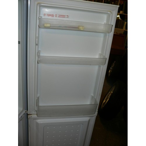 480 - BUSH FRIDGE FREEZER IN WHITE, WORKING