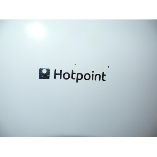 481 - HOTPOINT TALL FRIDGE IN WHITE WORKING