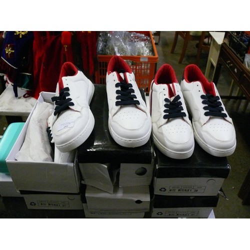 495 - QUANTITY OF NEW WHITE TRAINERS  37,38,39 SIZES AND A PAIR OF ANKLE BOOTS SIZE 39, NEW,  PLUS GENTS B... 