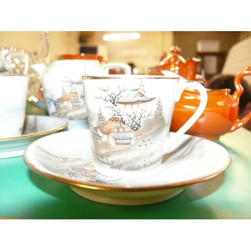 247 - A LOVELY ORIENTAL COFFEE SET