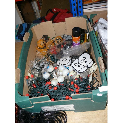 279 - BOX OF VARIOUS DECORATIVE HALLOWEEN LIGHTS PUMPKINS, SKELETONS ETC