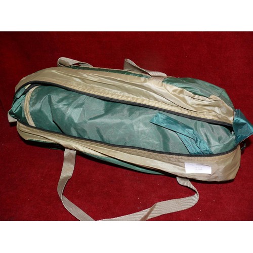 282 - SMALL WEATHER CHECKED TENT IN CARRY BAG